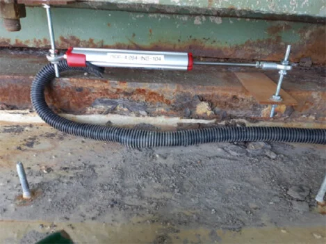 « displacement sensor installation »